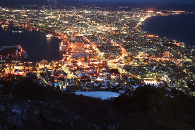 The night view, the hot spring, and the seafoods Luxurious “Winter time” in attractive Hakodate